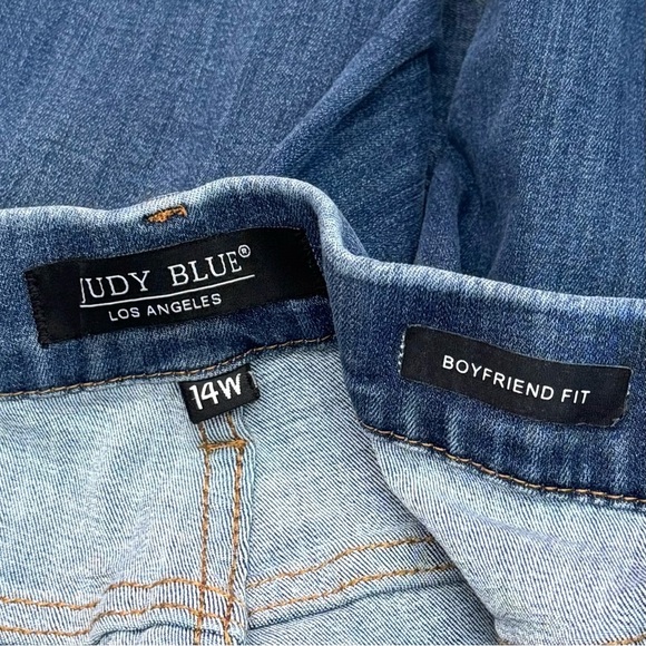 Judy Blue Pull on Boyfriend Fit Distressed Comfort Jeans Stretch Women’s 14W - Picture 7 of 12